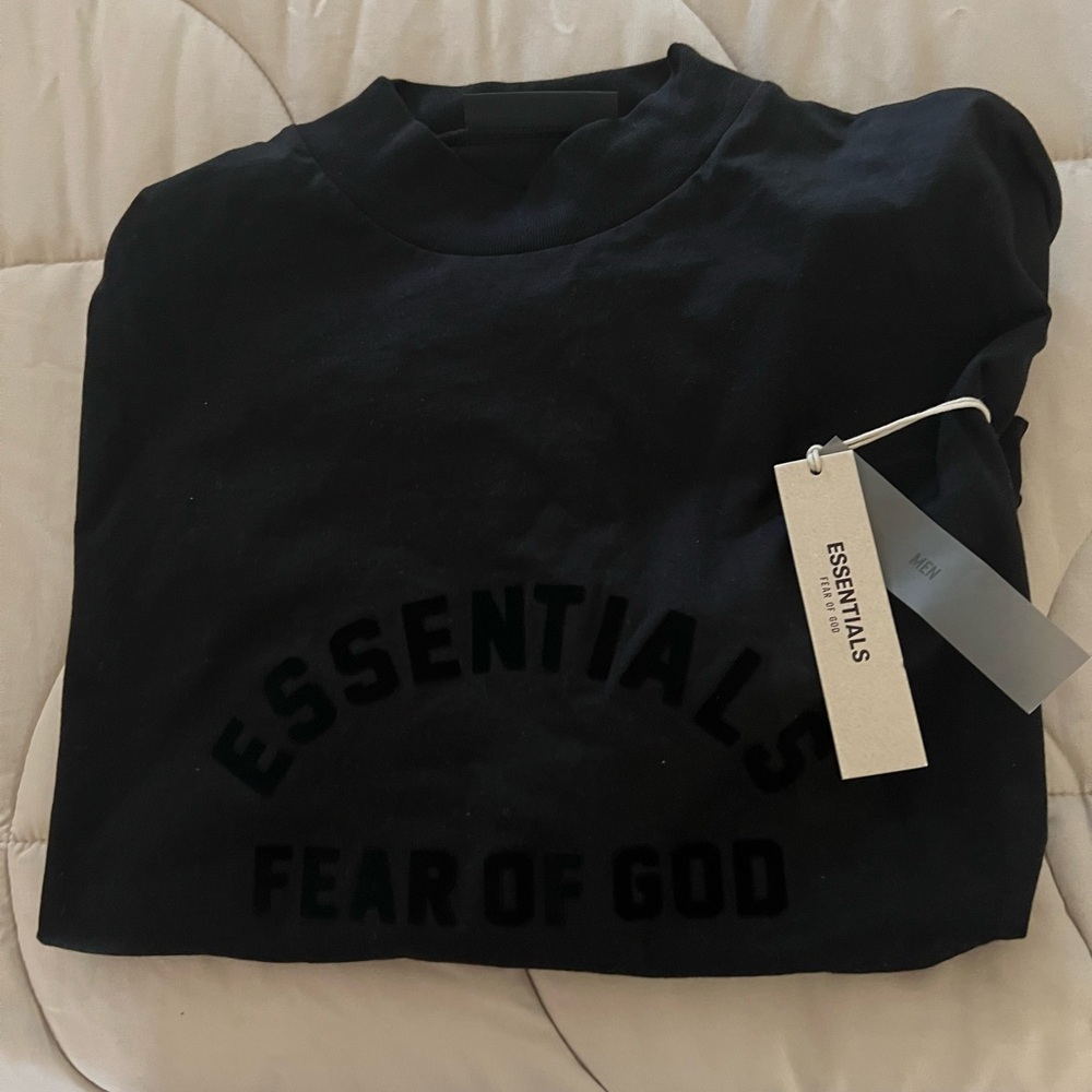 Essentials fear of god T-shirt